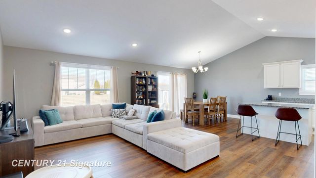 2193 N Ryan Court, Bay City, MI 48706