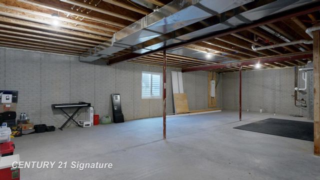 2193 N Ryan Court, Bay City, MI 48706