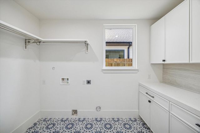 6634 Sylvan Street, Houston, TX 77023