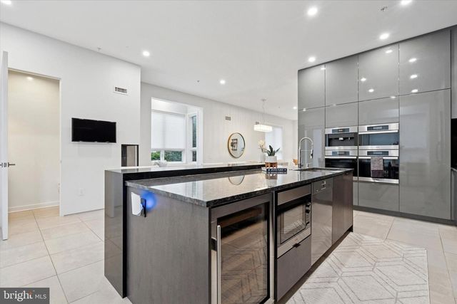 707 S 15TH ST, Philadelphia, PA 19146