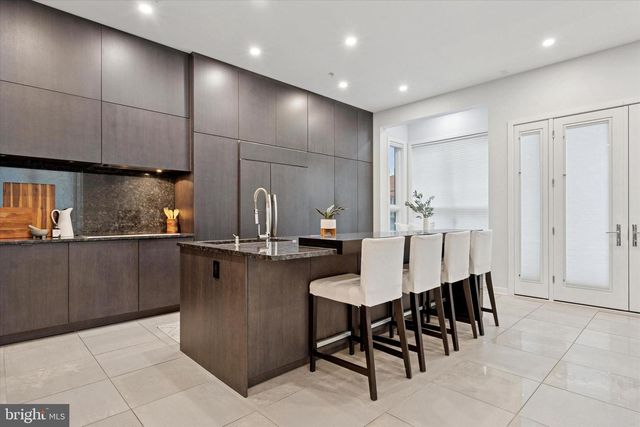 707 S 15TH ST, Philadelphia, PA 19146