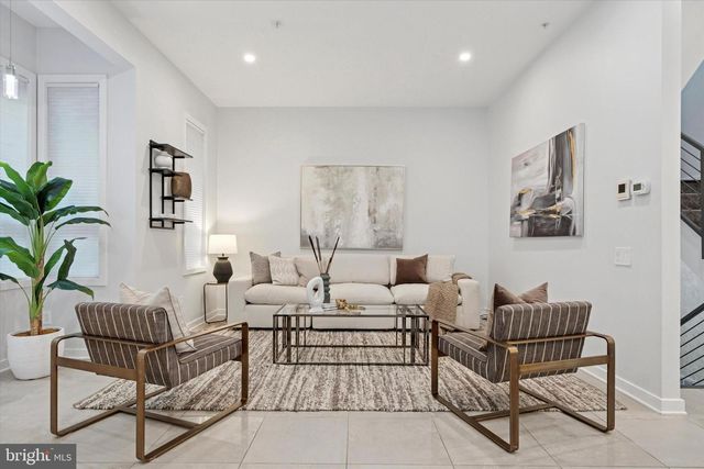 707 S 15TH ST, Philadelphia, PA 19146