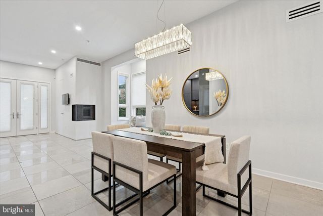 707 S 15TH ST, Philadelphia, PA 19146