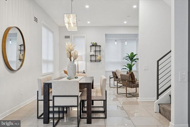 707 S 15TH ST, Philadelphia, PA 19146