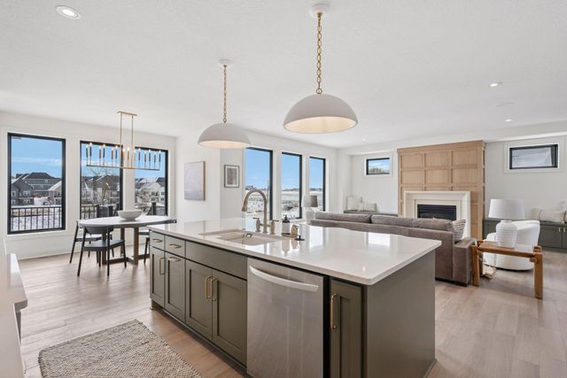 10154 Peony Lane N, Maple Grove, MN 55311