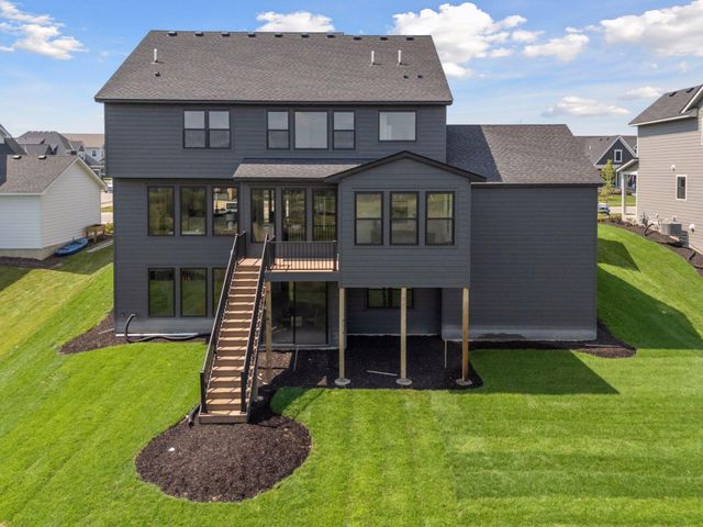 10154 Peony Lane N, Maple Grove, MN 55311