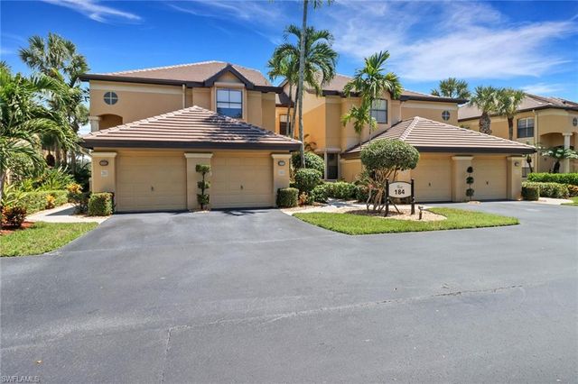 184 Vintage CIR N201, Naples, FL 34119