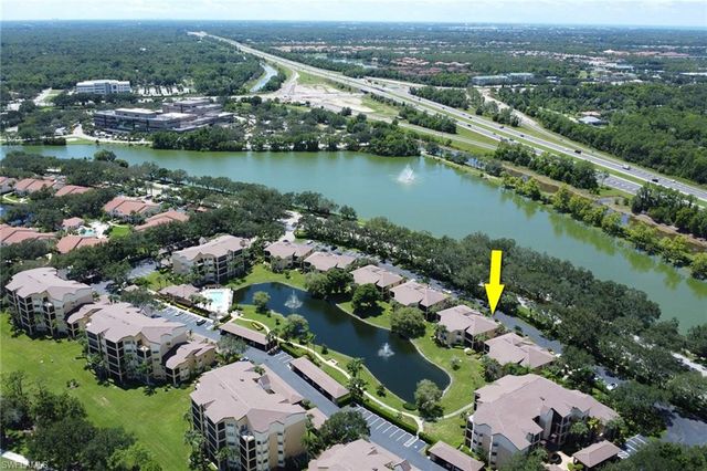 184 Vintage CIR N201, Naples, FL 34119