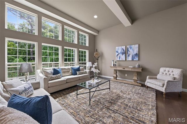 2701 Brook Hill Lane, St Charles, MO 63303