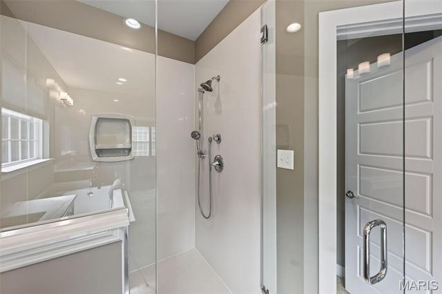 2701 Brook Hill Lane, St Charles, MO 63303