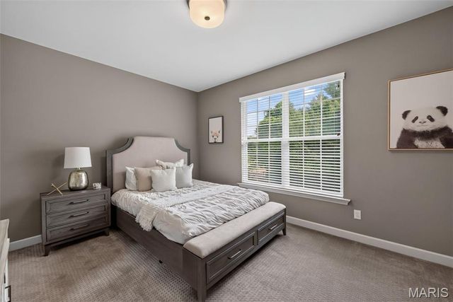 2701 Brook Hill Lane, St Charles, MO 63303