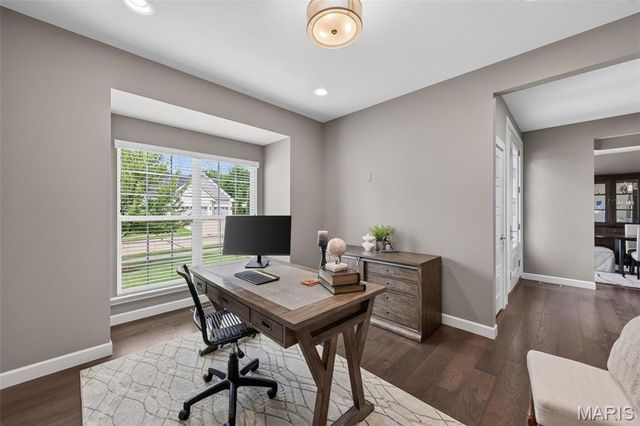 2701 Brook Hill Lane, St Charles, MO 63303