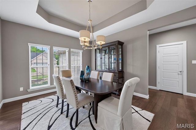2701 Brook Hill Lane, St Charles, MO 63303