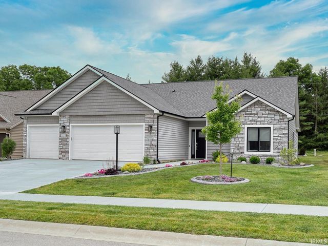 15332 Annabelle Place, Leo, IN 46765