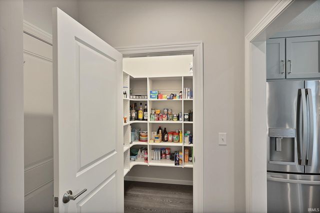 15332 Annabelle Place, Leo, IN 46765