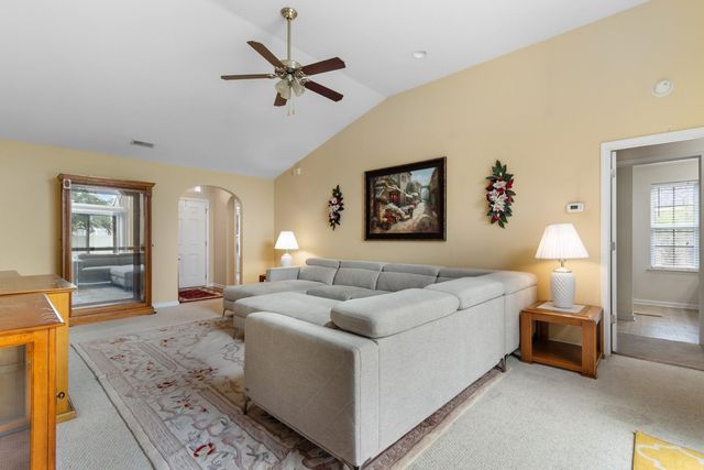 214 Southern Breezes Circle, Murrells Inlet, SC 29576