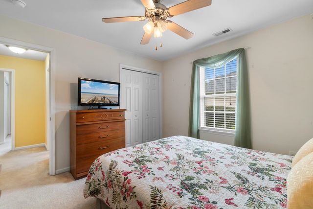 214 Southern Breezes Circle, Murrells Inlet, SC 29576