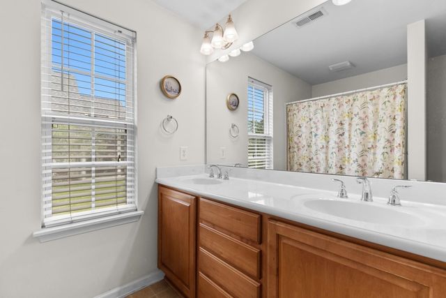 214 Southern Breezes Circle, Murrells Inlet, SC 29576