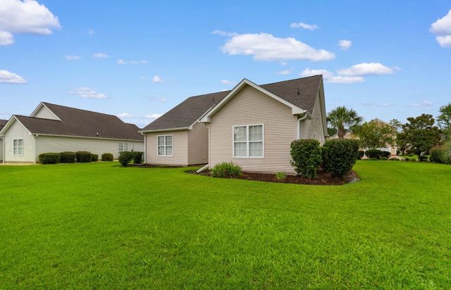 214 Southern Breezes Circle, Murrells Inlet, SC 29576