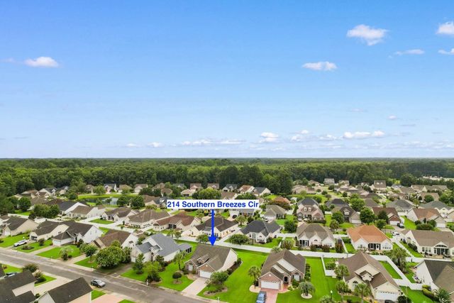 214 Southern Breezes Circle, Murrells Inlet, SC 29576