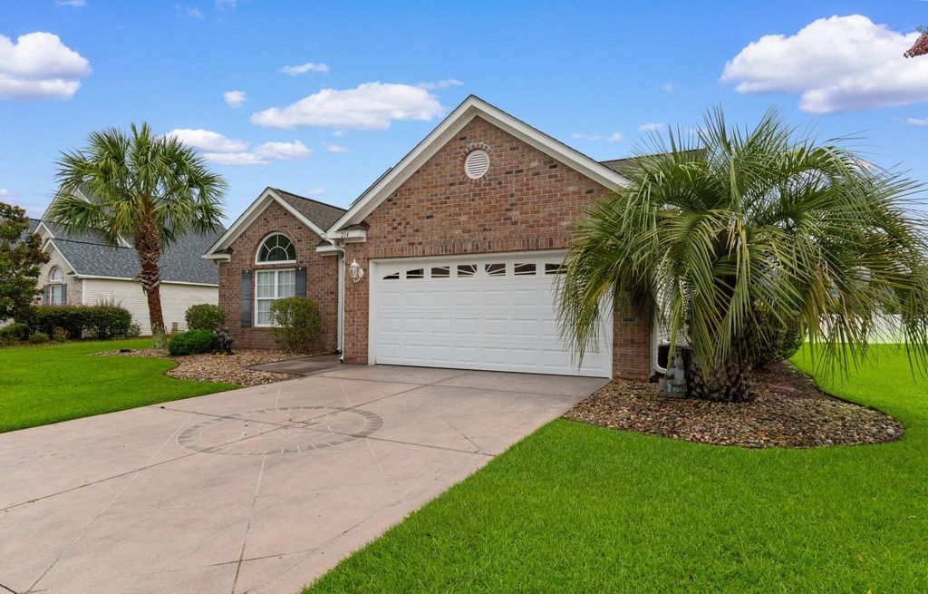 214 Southern Breezes Circle, Murrells Inlet, SC 29576