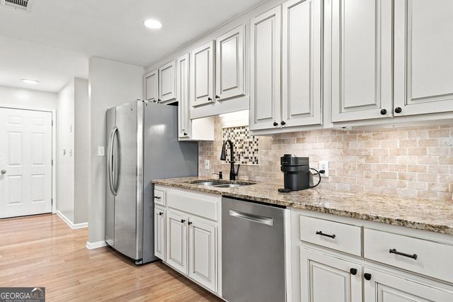 120 Boxelder Lane, Roswell, GA 30076