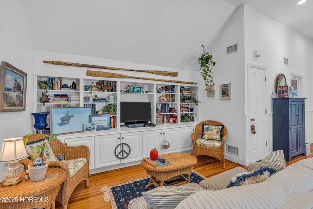 202 Ludlow Avenue, Spring Lake, NJ 07762