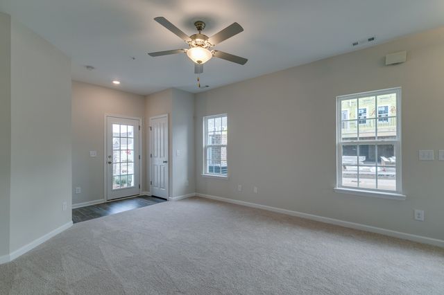 500 Acton Dr, Spring Hill, TN 37174