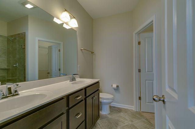 500 Acton Dr, Spring Hill, TN 37174