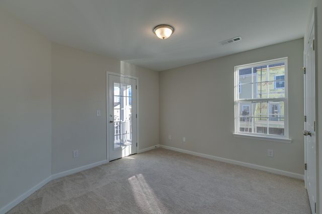 500 Acton Dr, Spring Hill, TN 37174