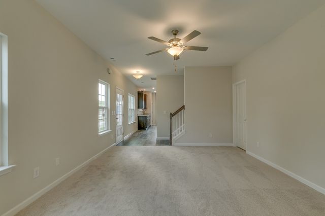 500 Acton Dr, Spring Hill, TN 37174