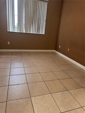 7070 NW 177th St 203-10, Hialeah, FL 33015
