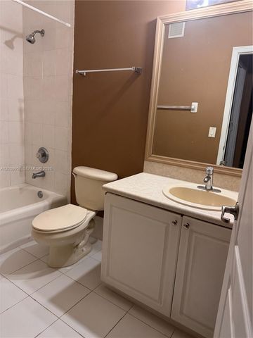 7070 NW 177th St 203-10, Hialeah, FL 33015