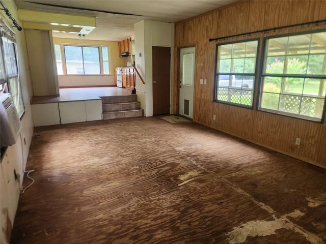 11345 Crossno Drive, Cleveland, TX 77328