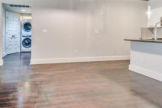 915 NW 7th Street 105, Oklahoma City, OK 73106