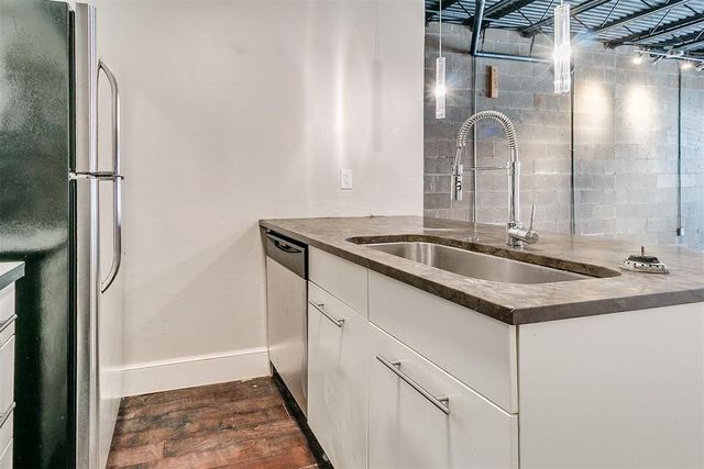 915 NW 7th Street 105, Oklahoma City, OK 73106