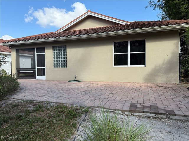 10812 Marble Brook BLVD, Lehigh Acres, FL 33936