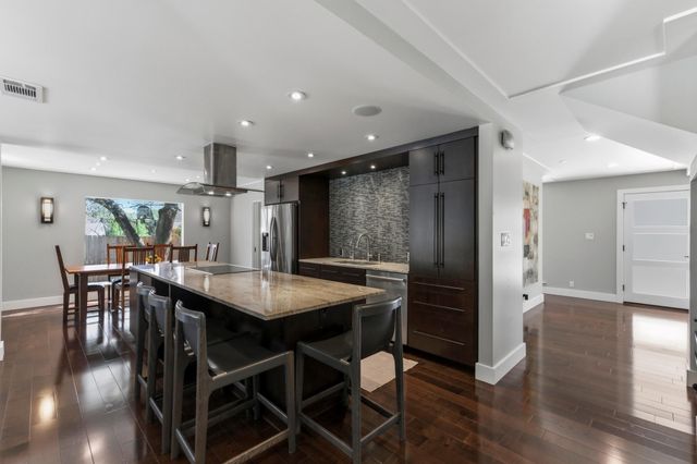 6806 Rockledge CV, Austin, TX 78731