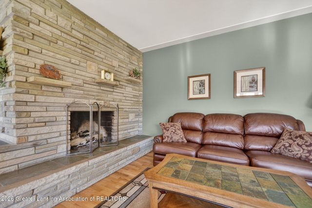 11165 Nixon Road, Grand Ledge, MI 48837