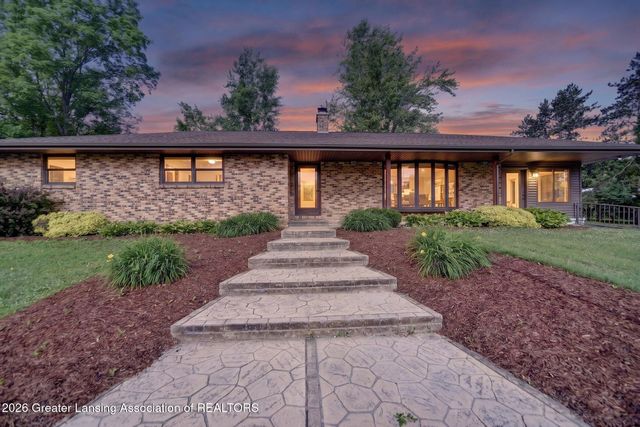 11165 Nixon Road, Grand Ledge, MI 48837