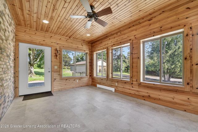 11165 Nixon Road, Grand Ledge, MI 48837