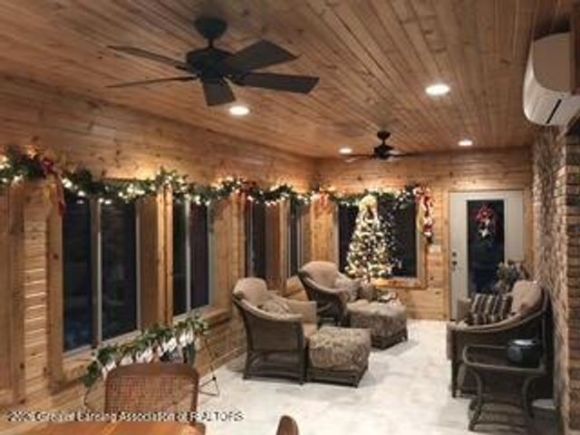 11165 Nixon Road, Grand Ledge, MI 48837