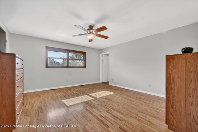 11165 Nixon Road, Grand Ledge, MI 48837