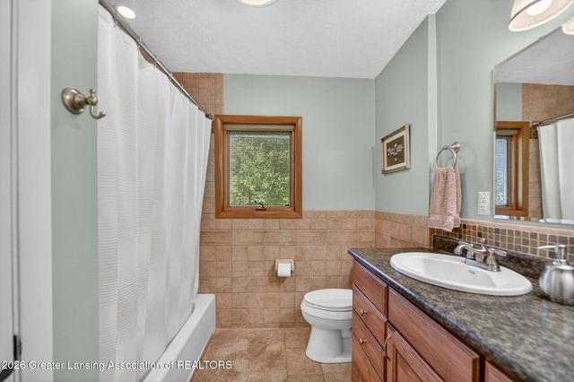 11165 Nixon Road, Grand Ledge, MI 48837