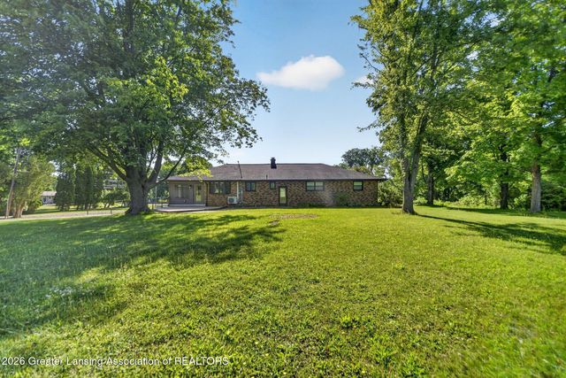 11165 Nixon Road, Grand Ledge, MI 48837