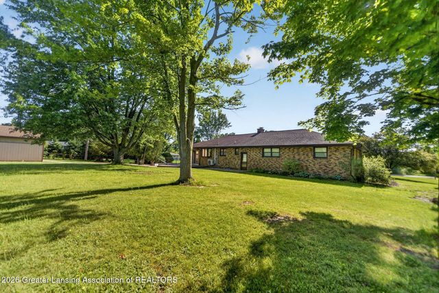 11165 Nixon Road, Grand Ledge, MI 48837
