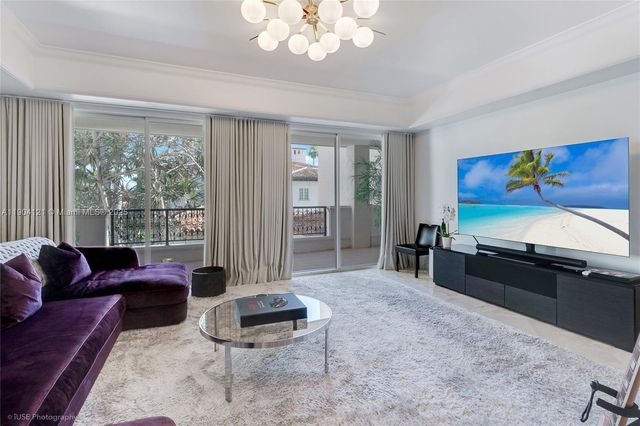 4822 Fisher Island Dr 4822, Miami Beach, FL 33109