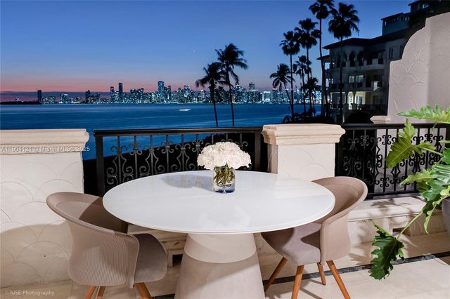 4822 Fisher Island Dr 4822, Miami Beach, FL 33109