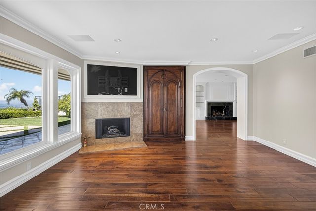49 Cambria, Corona Del Mar, CA 92625