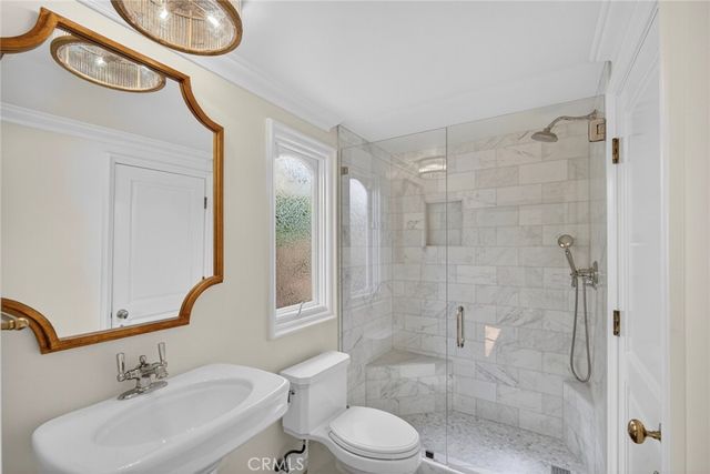 49 Cambria, Corona Del Mar, CA 92625